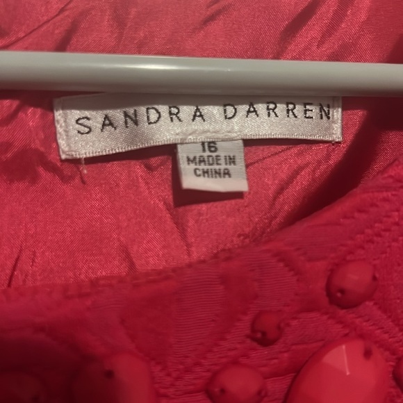 Sandra Darren size 16 Pink dress w pockets & beaded neckline geometric pattern - Picture 8 of 9